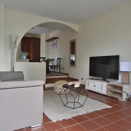 Apartment San Remo With Pool Torri Del Benaco